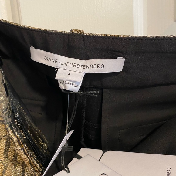 Diane Von Furstenberg Gold Embossed / Black Mary Metallic Pants Size 4 NWT - Picture 11 of 16